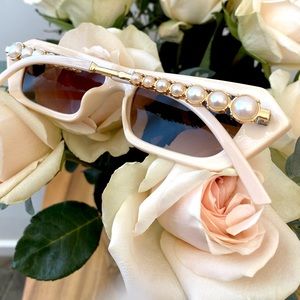 Pearl Temple Cat Eye Sunglasses